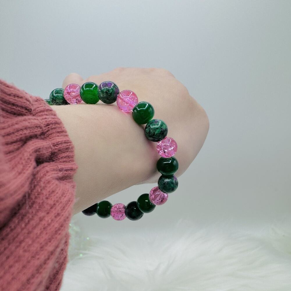 The Watermelon Beaded Bracelet - Picture 3 of 5